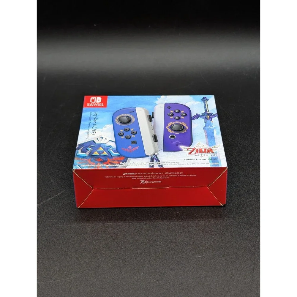 Nintendo Switch Joy-Con Legend of Zelda: Skyward Sword HD New Sealed